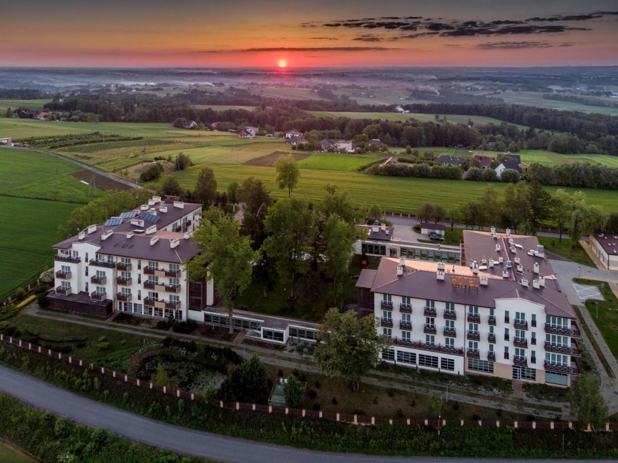 Hotel Radocza Park Business Luaran gambar